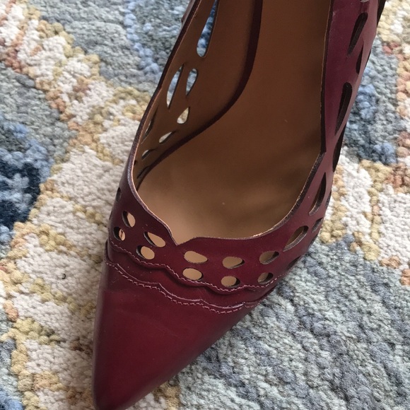 Nine West shoes in original box, worn once. - Picture 3 of 11